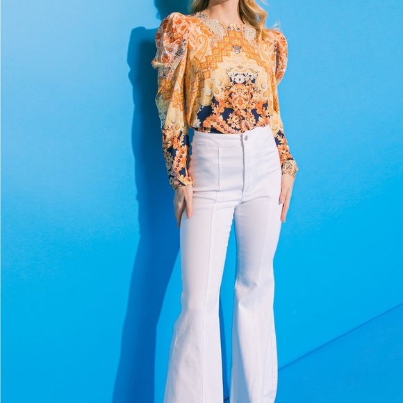 Flying Tomato • Continue This Journey Woven Blouse - Picture 3 of 11